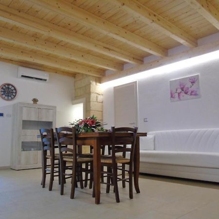 Glem Luxury Apartment Copertino Exterior photo