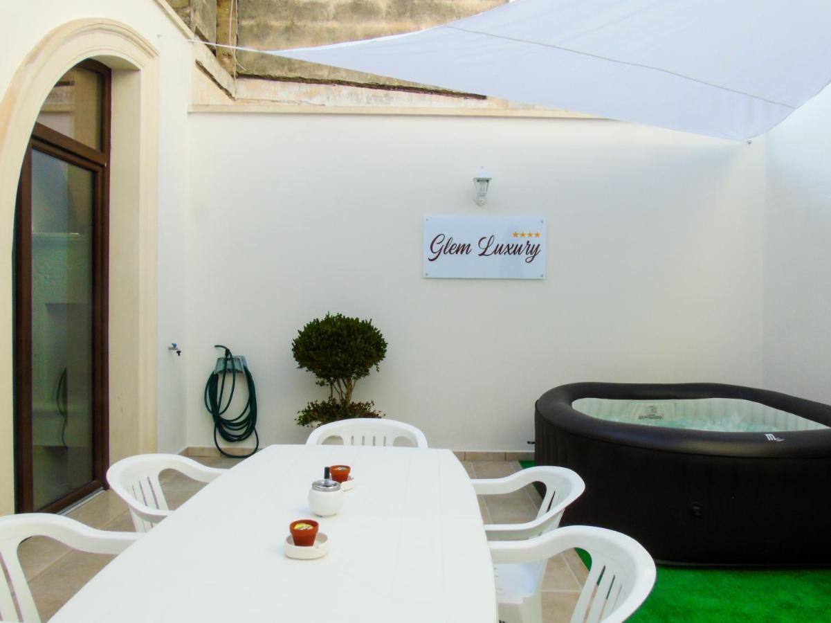 Glem Luxury Apartment Copertino Exterior photo